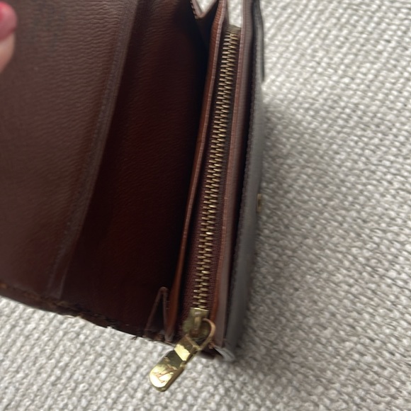 Authentic Louis Vuitton Tresor Wallet - Picture 11 of 12
